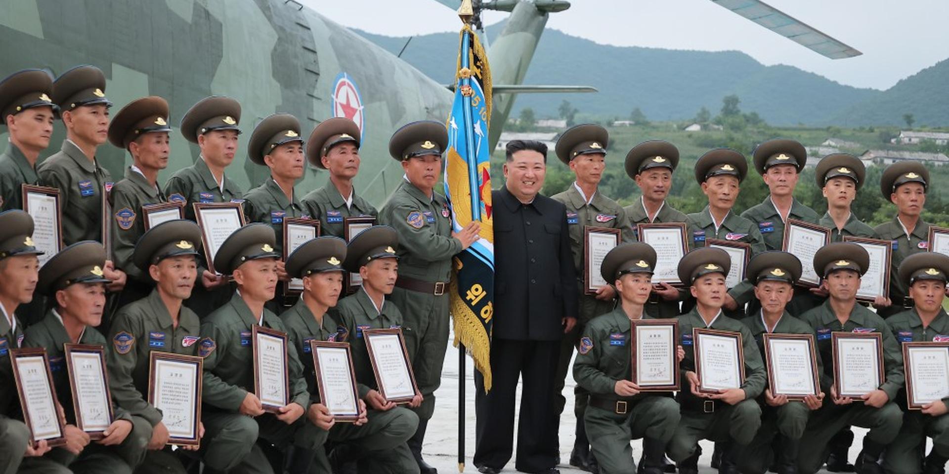 КНДР отправила в Россию военных летчиков, заявляет Сеул