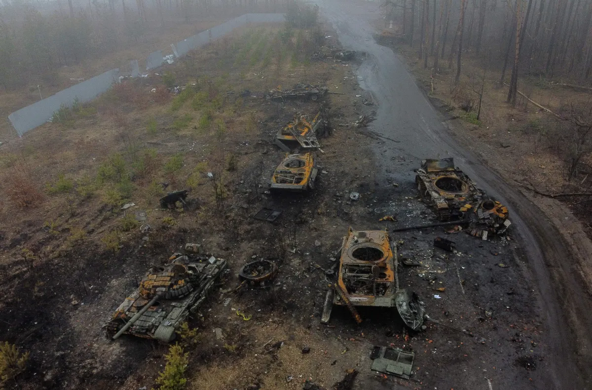 Сожженная российская техника на окраине Киева. 1 апреля 2022 года