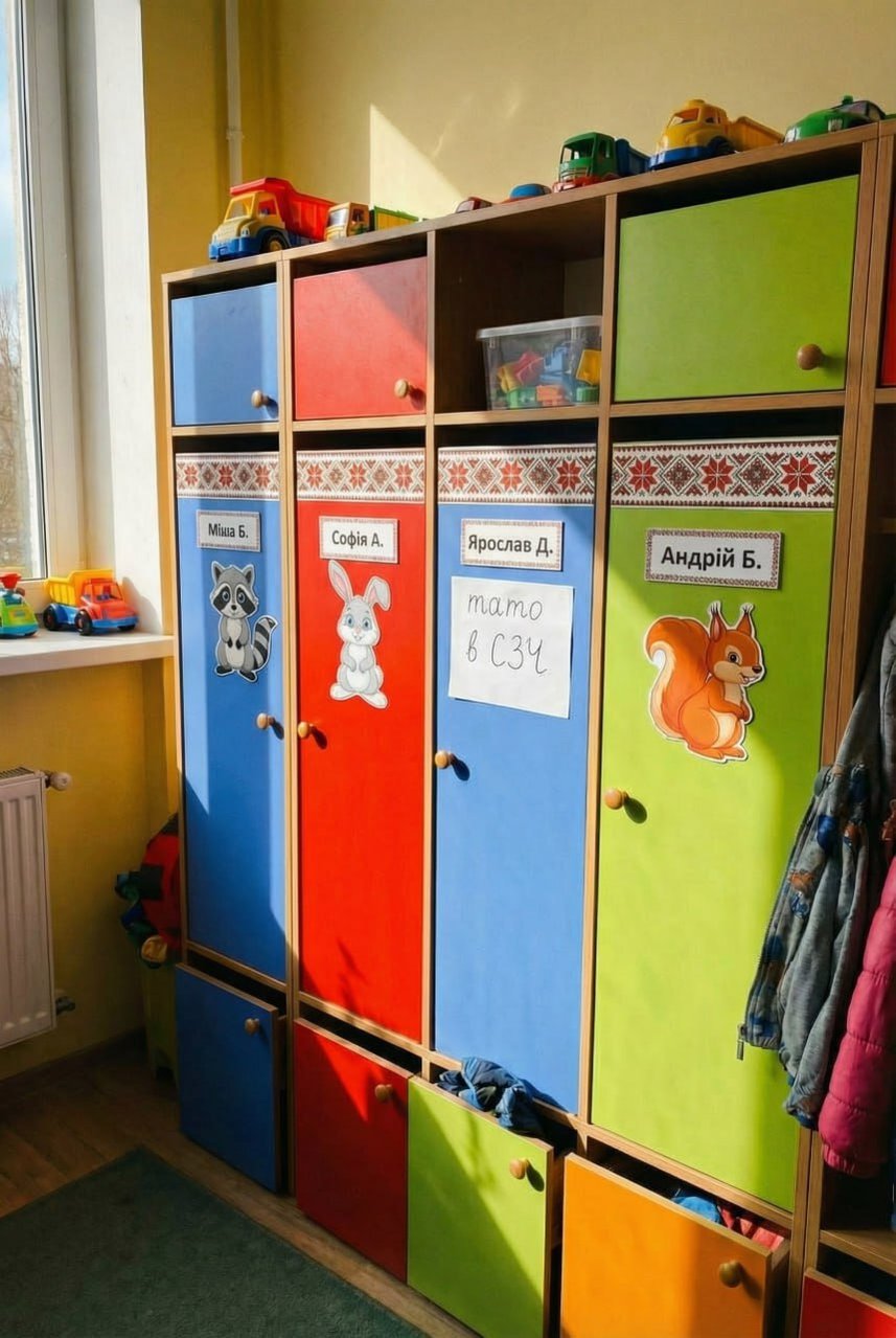 Искусственный интеллект рассказывает про шкафы позора