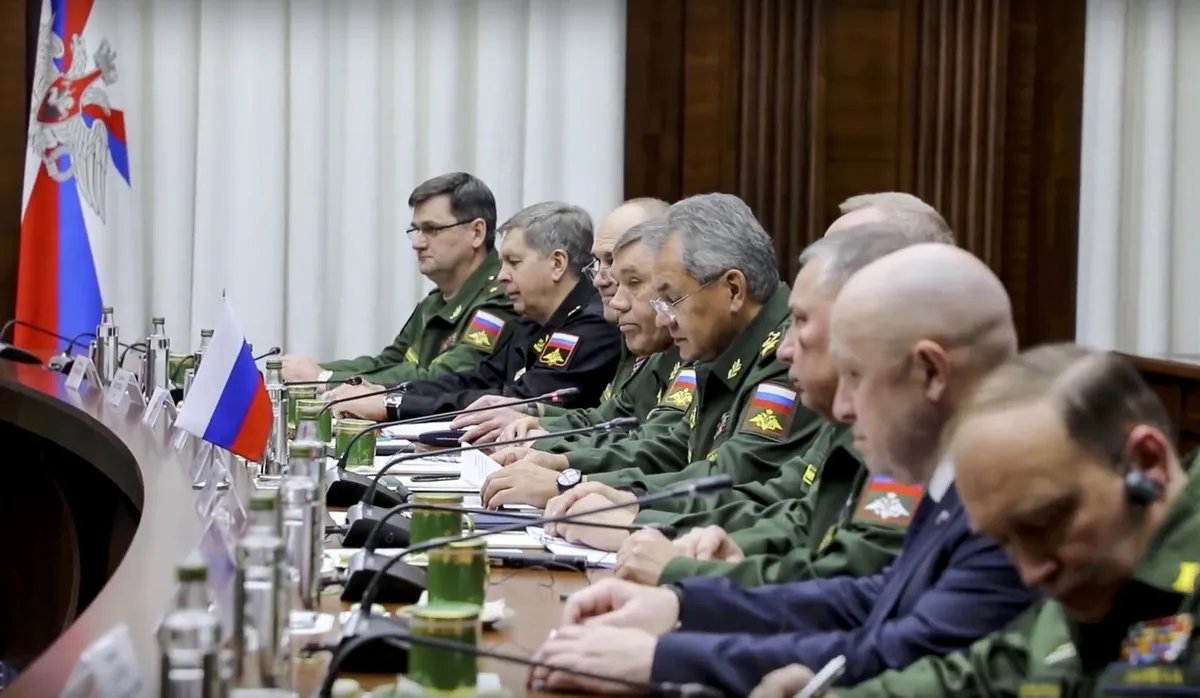 Евгений Пригожин и российская военная верхушка конфликтуют еще со времен специальной военной операции в Сирии