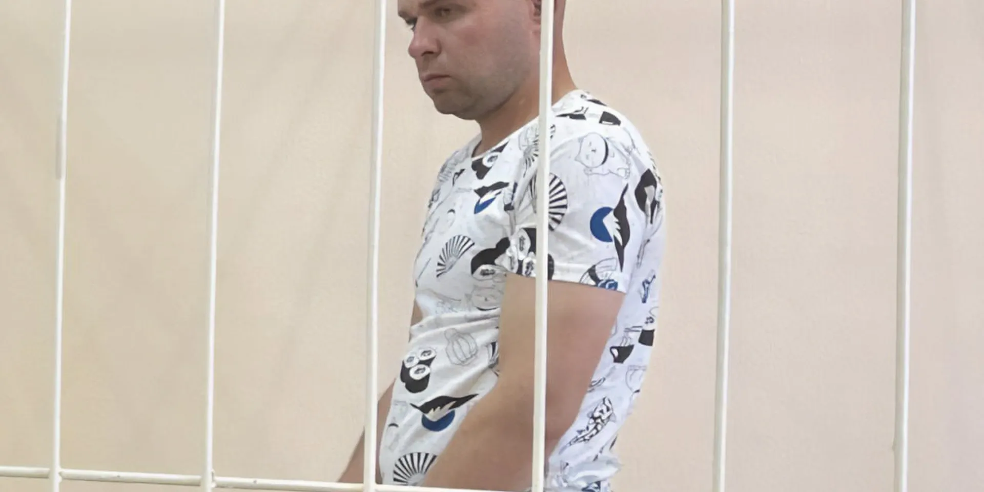 Арестованного по делу о взрыве на НПЗ в Самаре уроженца Украины Сергея Окрушко ежедневно вывозят в ФСБ. Правозащитники считают, что его там регулярно подвергают пыткам