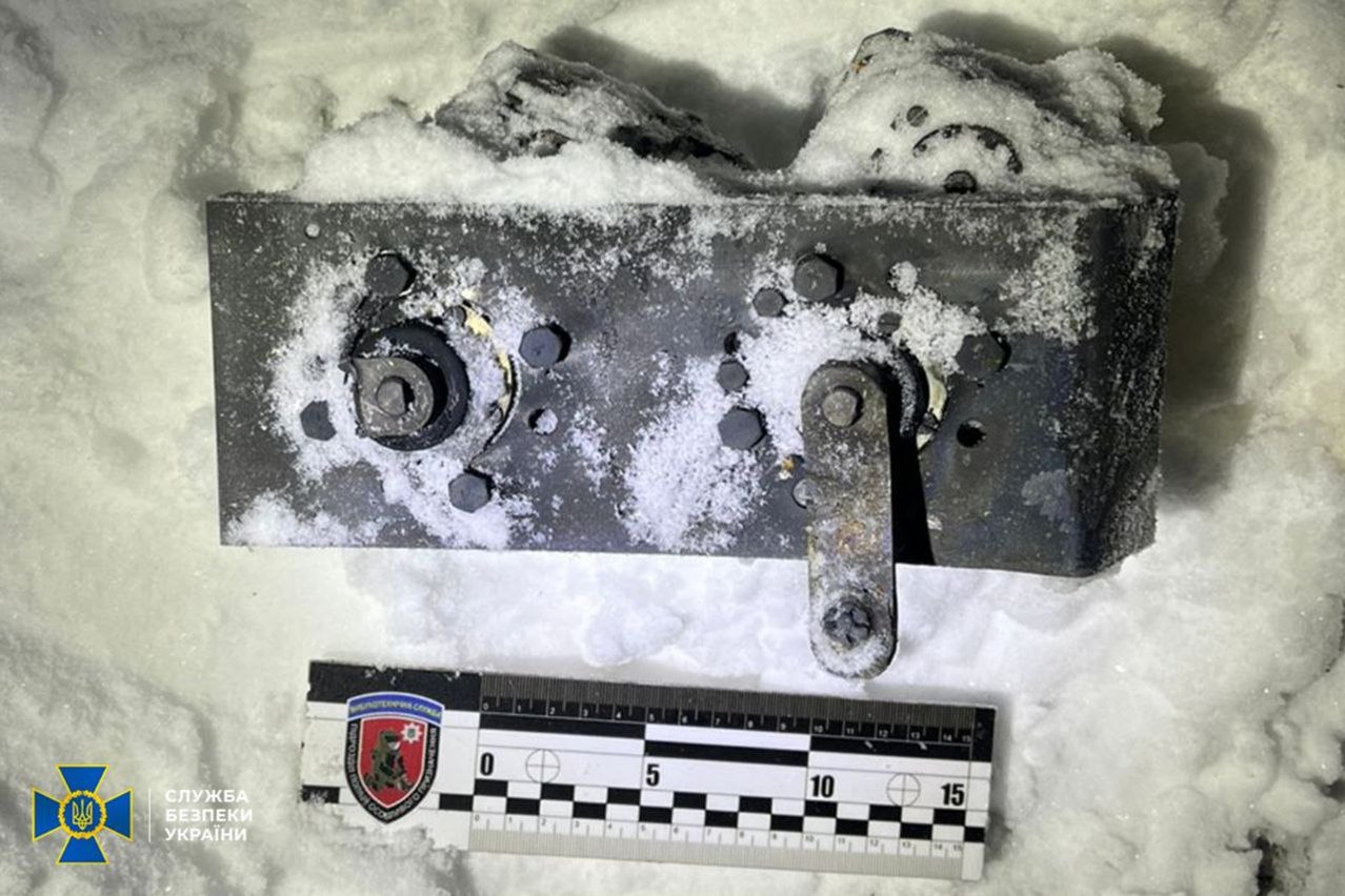 Обломки баллистической ракеты «Орешник» в Львовской области, 9 января 2026