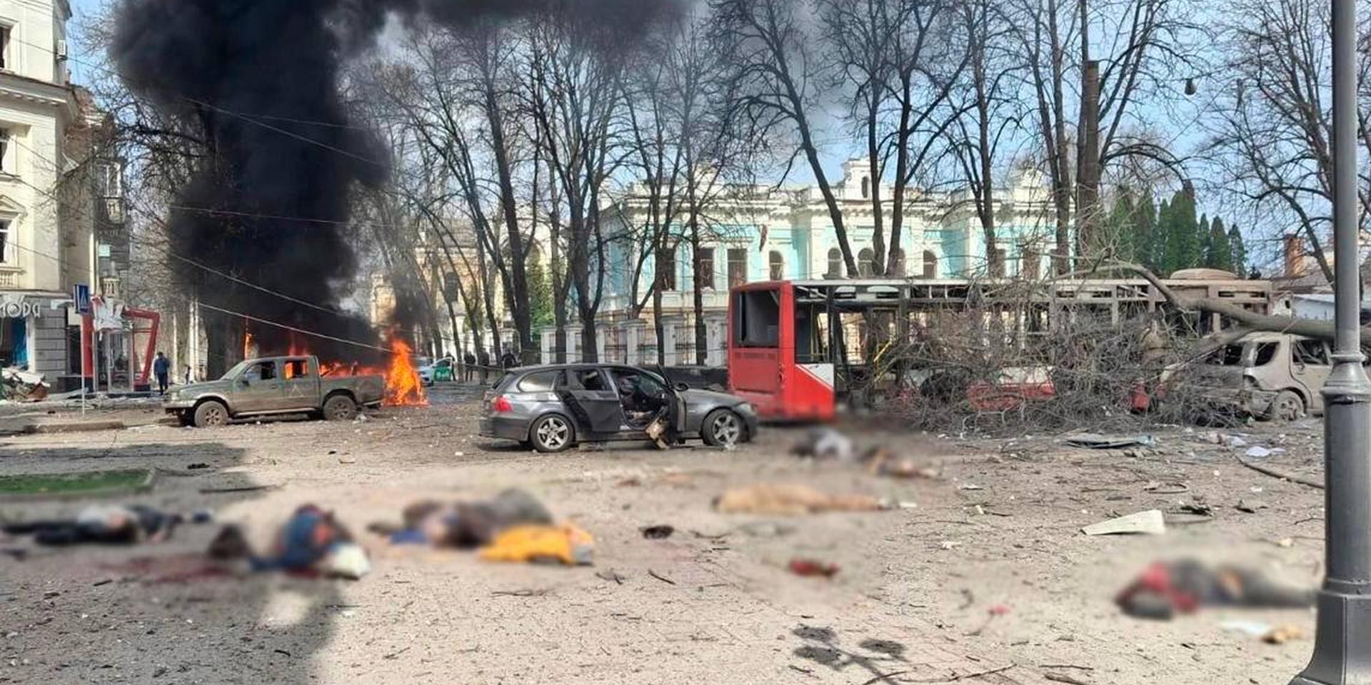 34 человека погибли, более 100 ранены в результате удара ВС РФ по Сумам