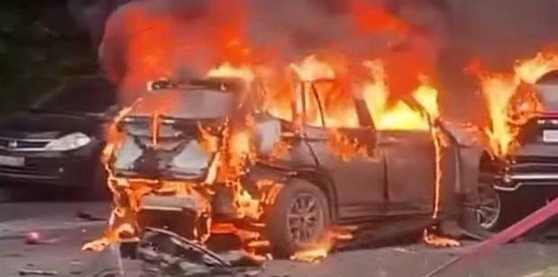 В Балашихе в районе для военных взорвали автомобиль