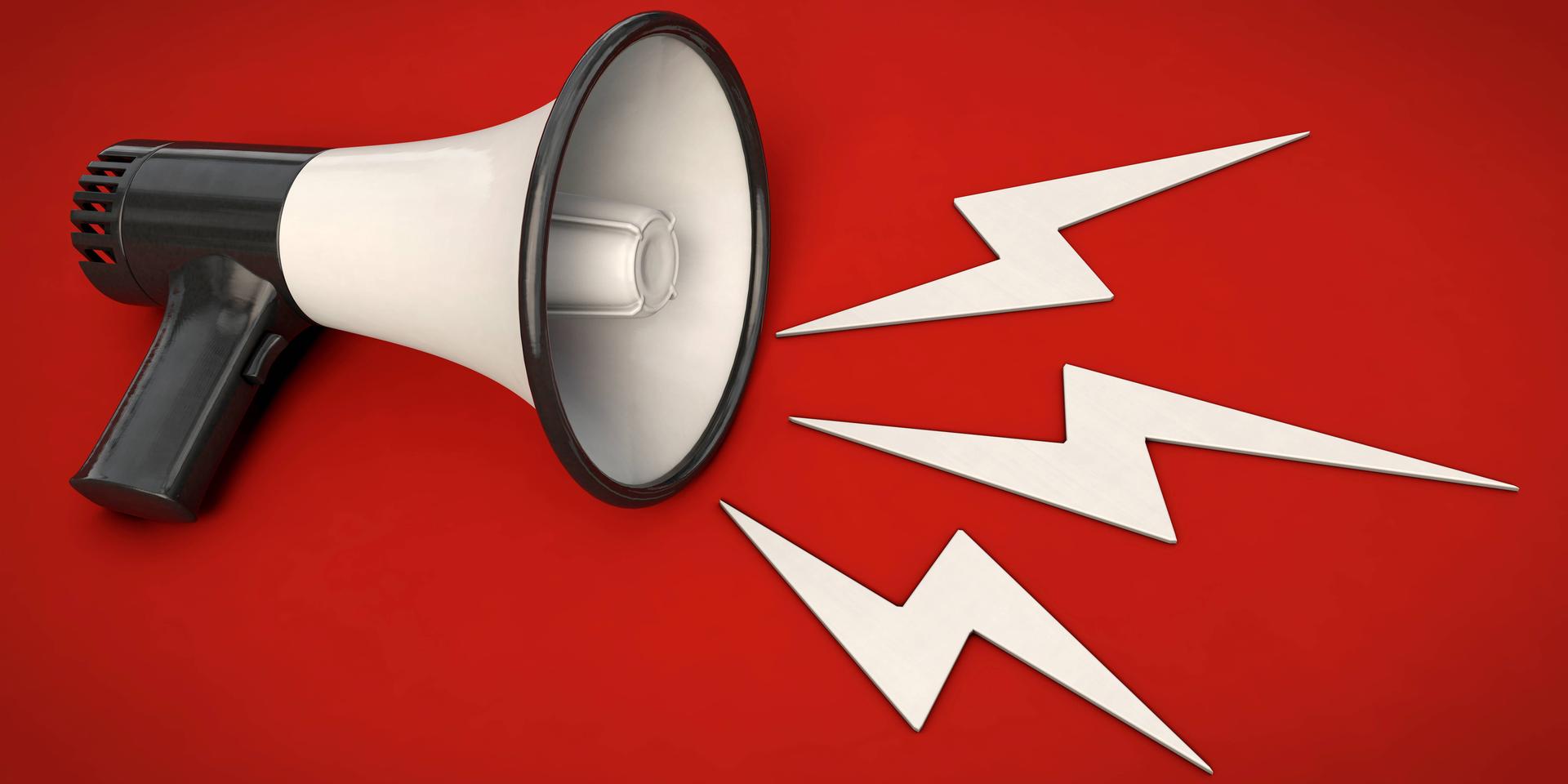 «Только проверенные фейки». Как шуточные новости стали использовать для пропаганды