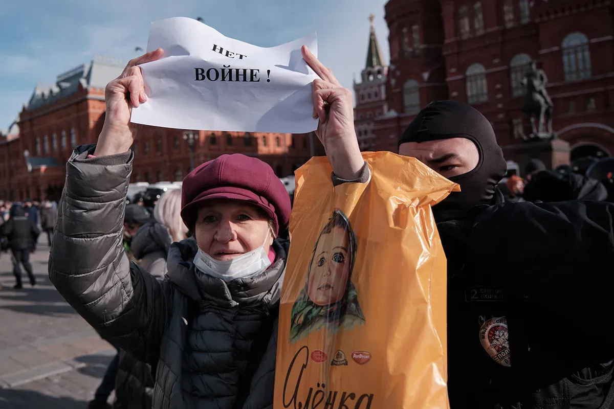 More than 2,500 people were detained in 49 Russian cities during anti-war protests on March 6, 2022.