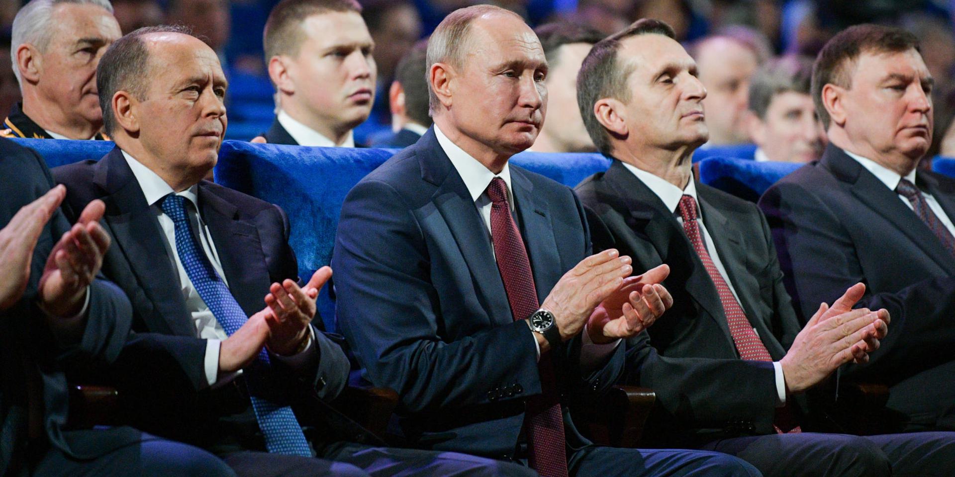 Путин уволит главу Службы экономической безопасности ФСБ