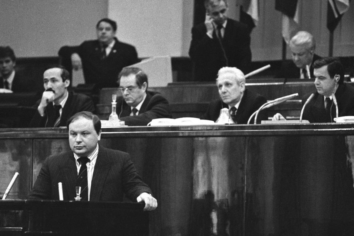 Егор Гайдар на VII Съезде народных депутатов, декабрь 1992-го