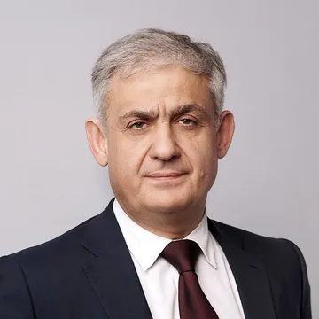 Сергей Назаров
