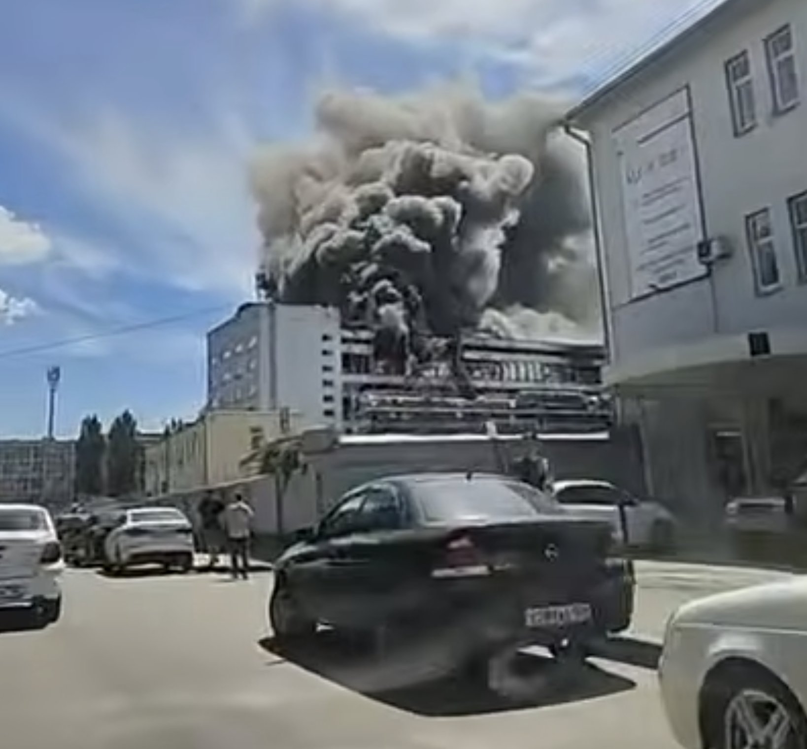 ВСУ атаковали оборонное предприятие в Воронеже.