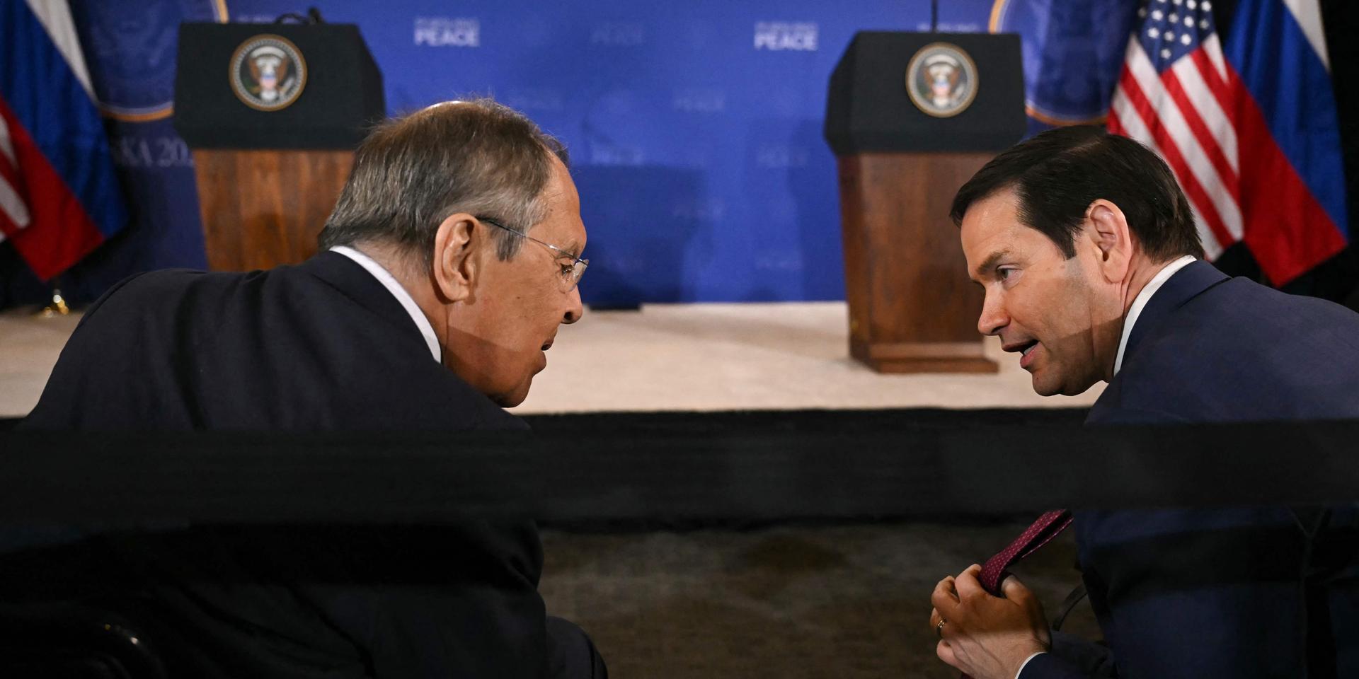 «Нельзя отложить то, о чем не было договоренности». В МИД России прокомментировали сообщения СМИ о переносе встречи Лаврова и Рубио