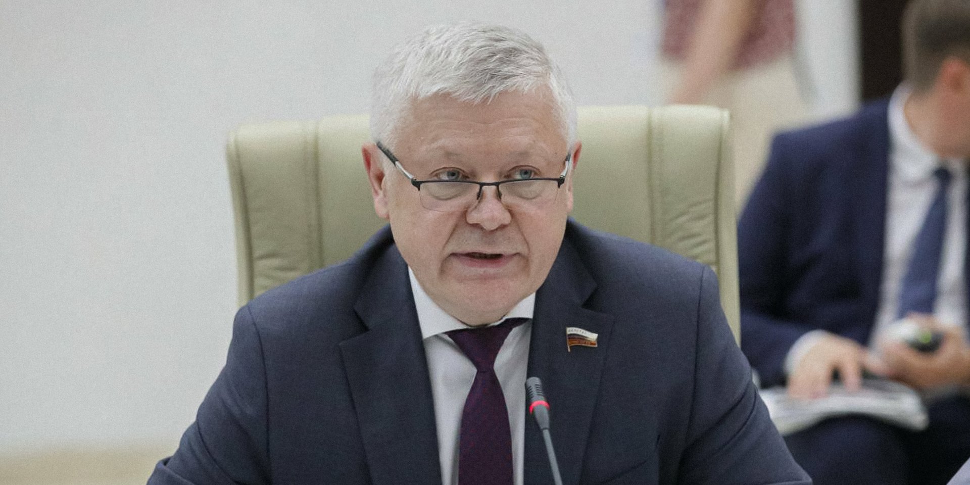 В России запустят реестр «уехавших политических»