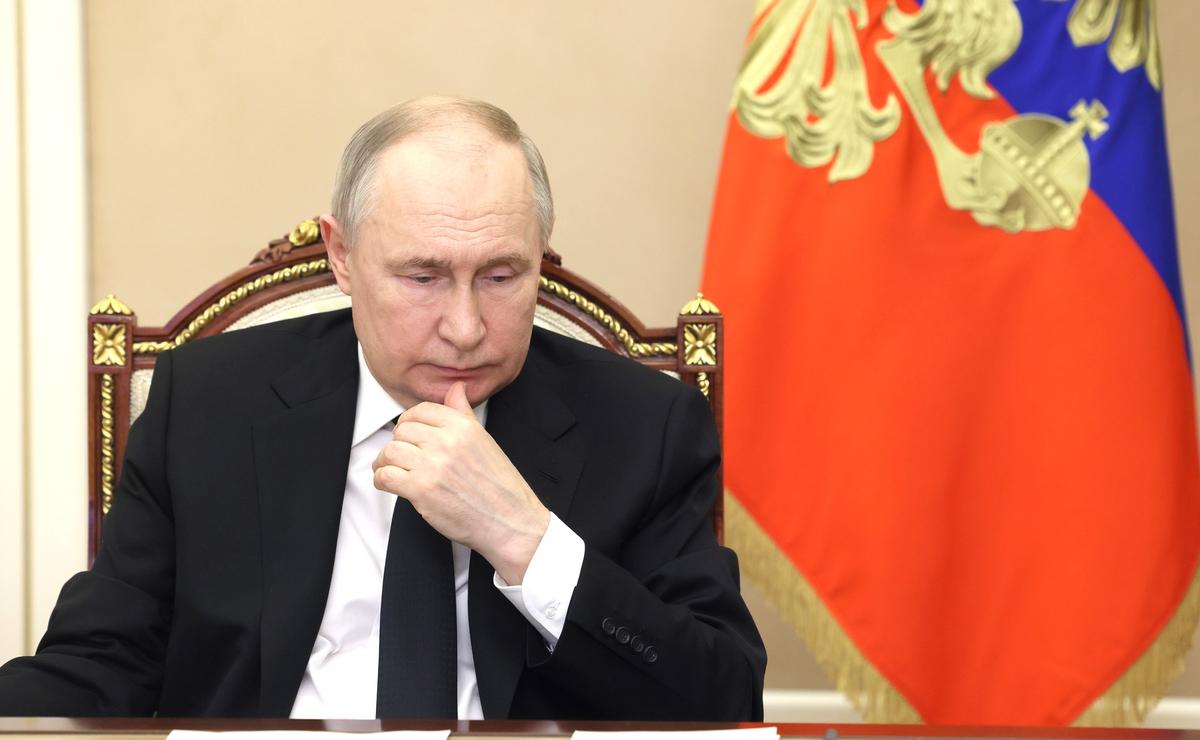 Владимиру Путину переговоры о мире сейчас не нужны, считают аналитики