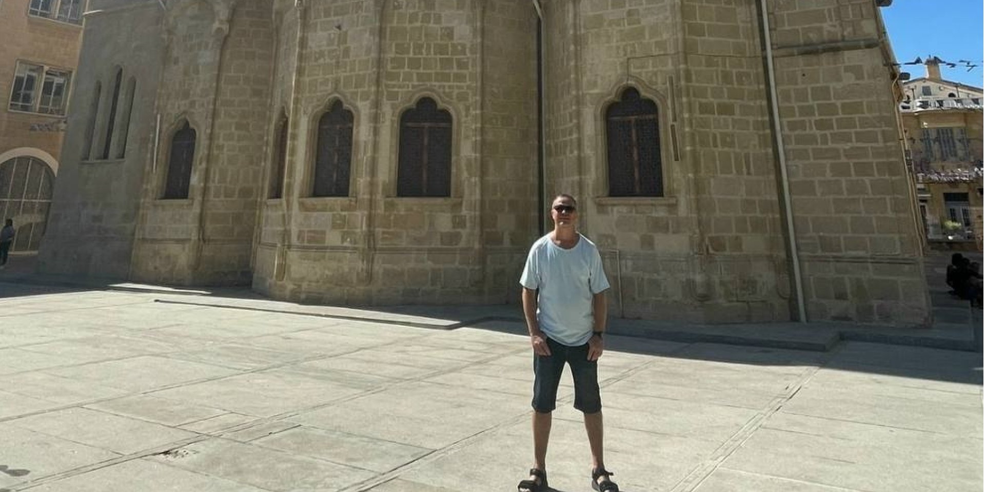 Найденный мертвым в посольстве РФ на Кипре «дипломат» оказался шифровальщиком спецслужб