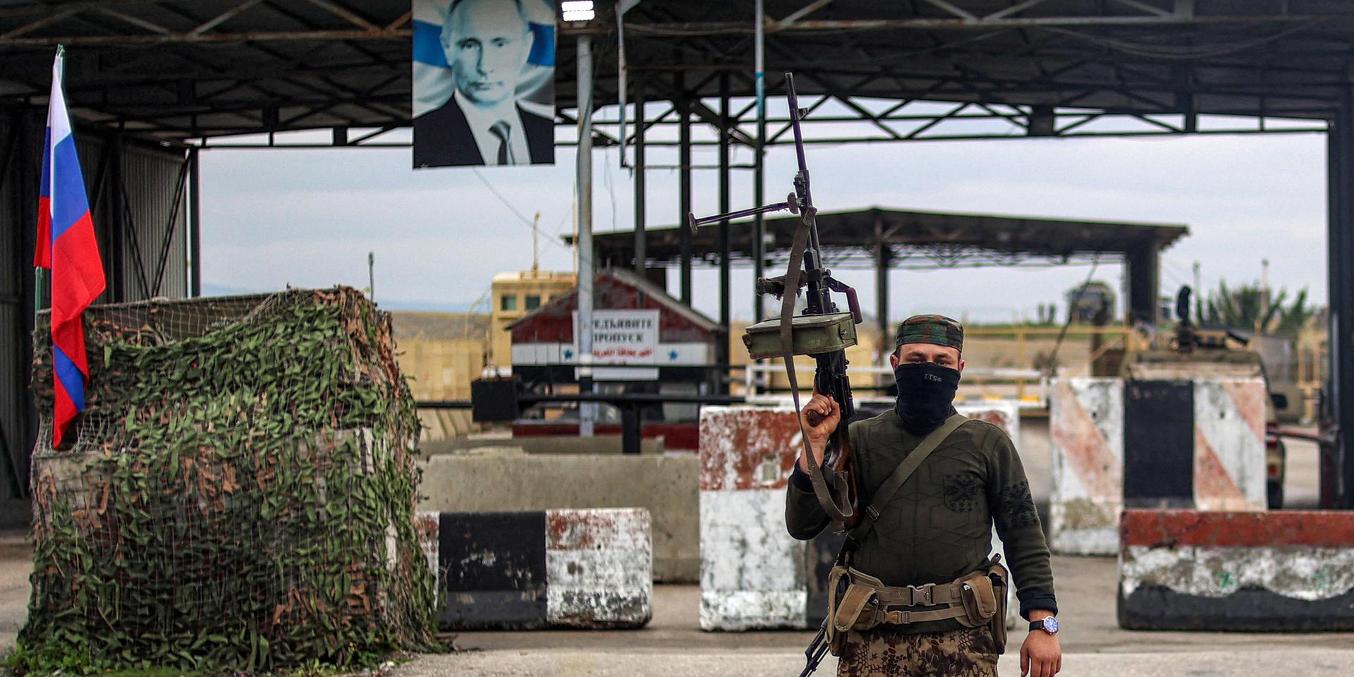 Россия возобновила полеты на авиабазу Хмеймим в Сирии после визита нового лидера страны в Кремль