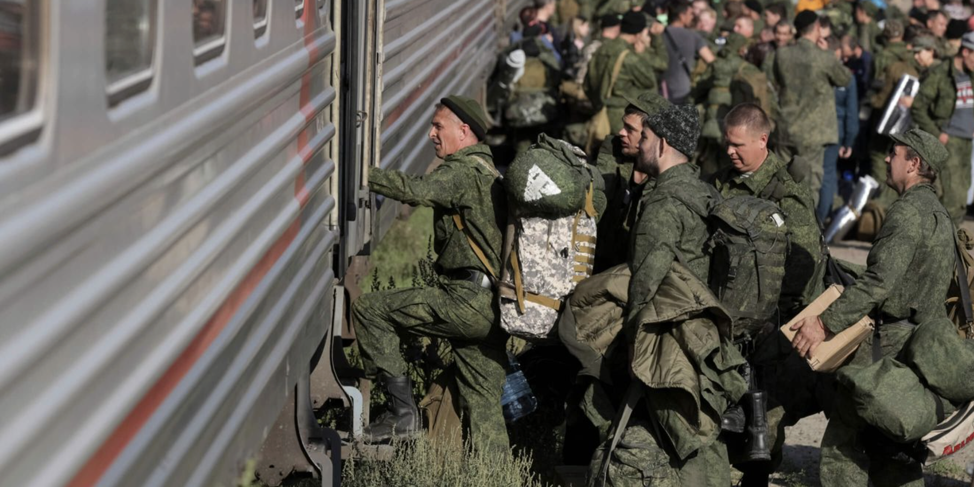 В России готовят новый закон о резервистах, но никто не понимает, зачем он нужен. Это технические правки, замена мобилизации или пиар Минобороны?