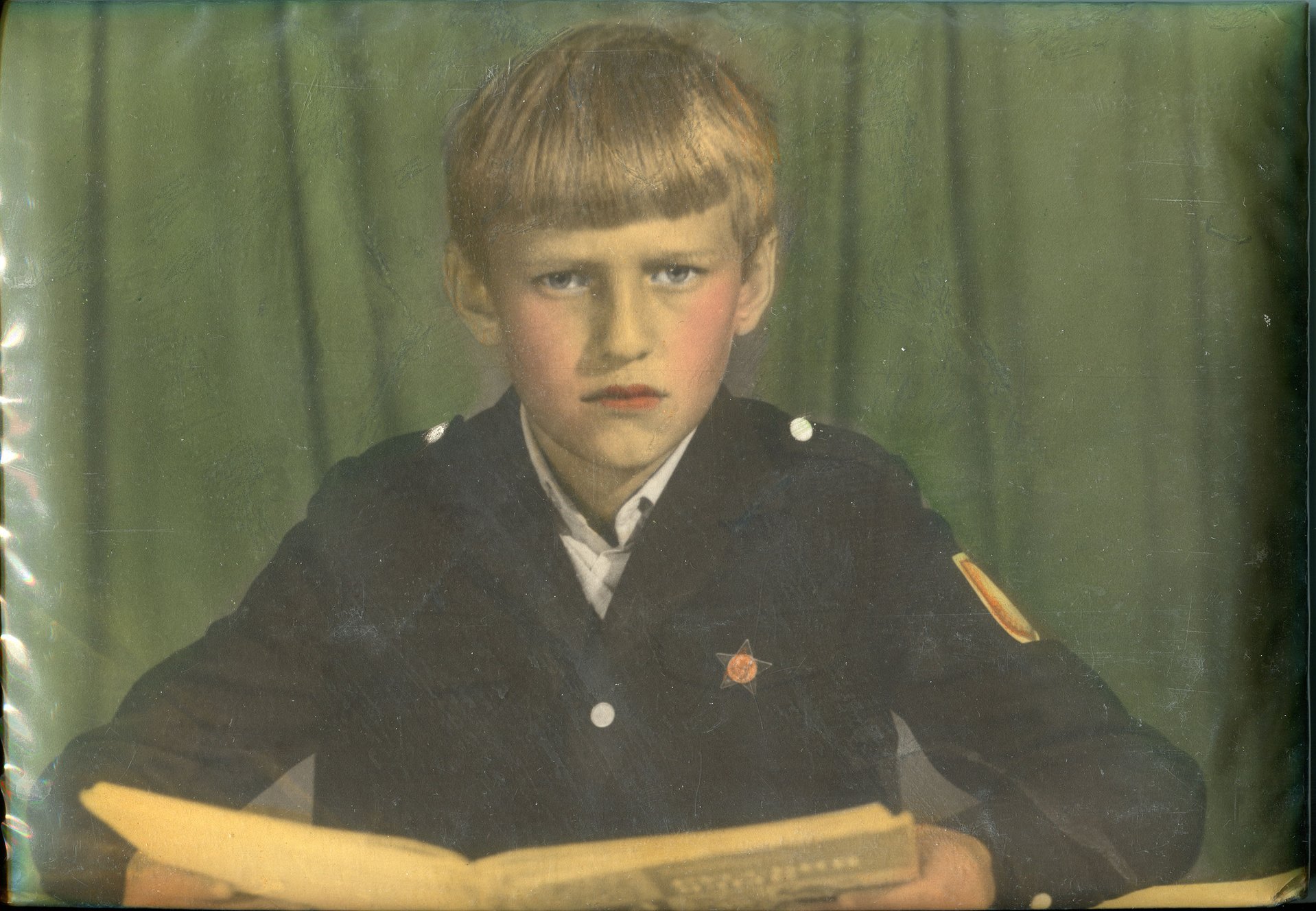 Алексей Навальный во время учебы в школе. 4 июня ему исполнилось бы 50 лет