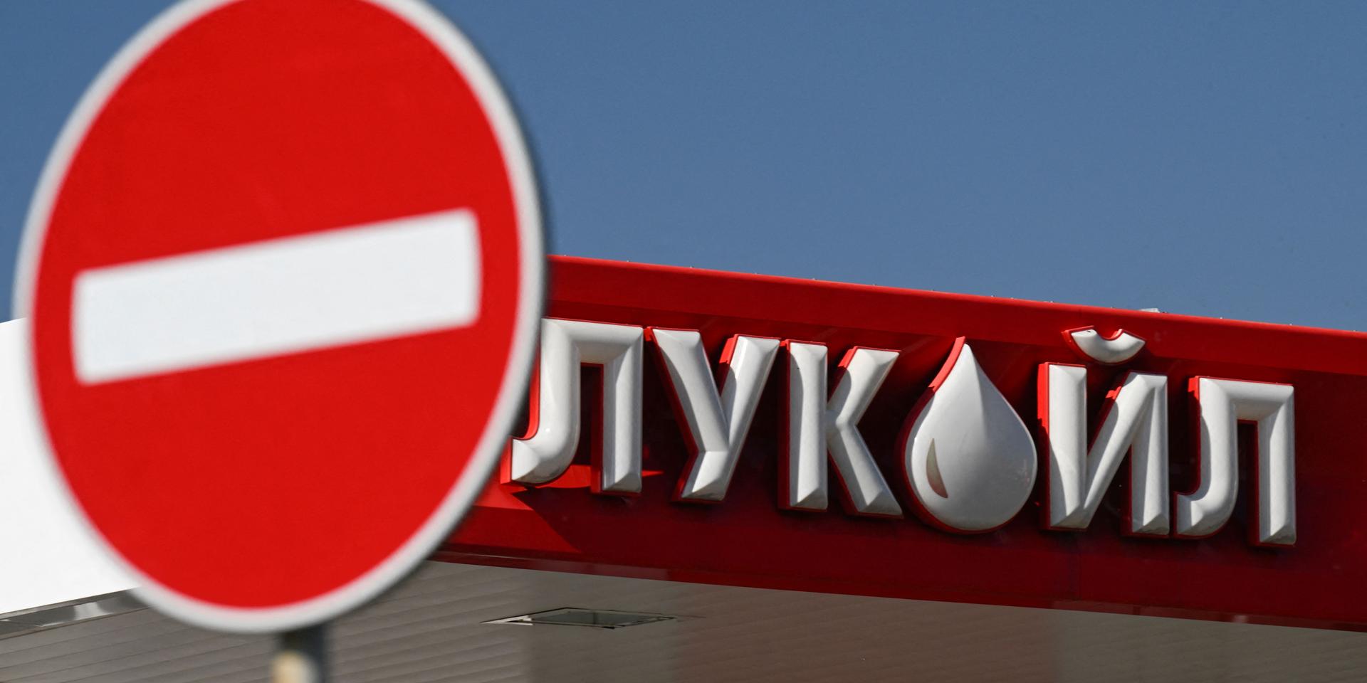 ЕС ввел новые санкции. Арестовали главу Агентства по страхованию вкладов. Сирия решила воевать с франкоязычными джихадистами