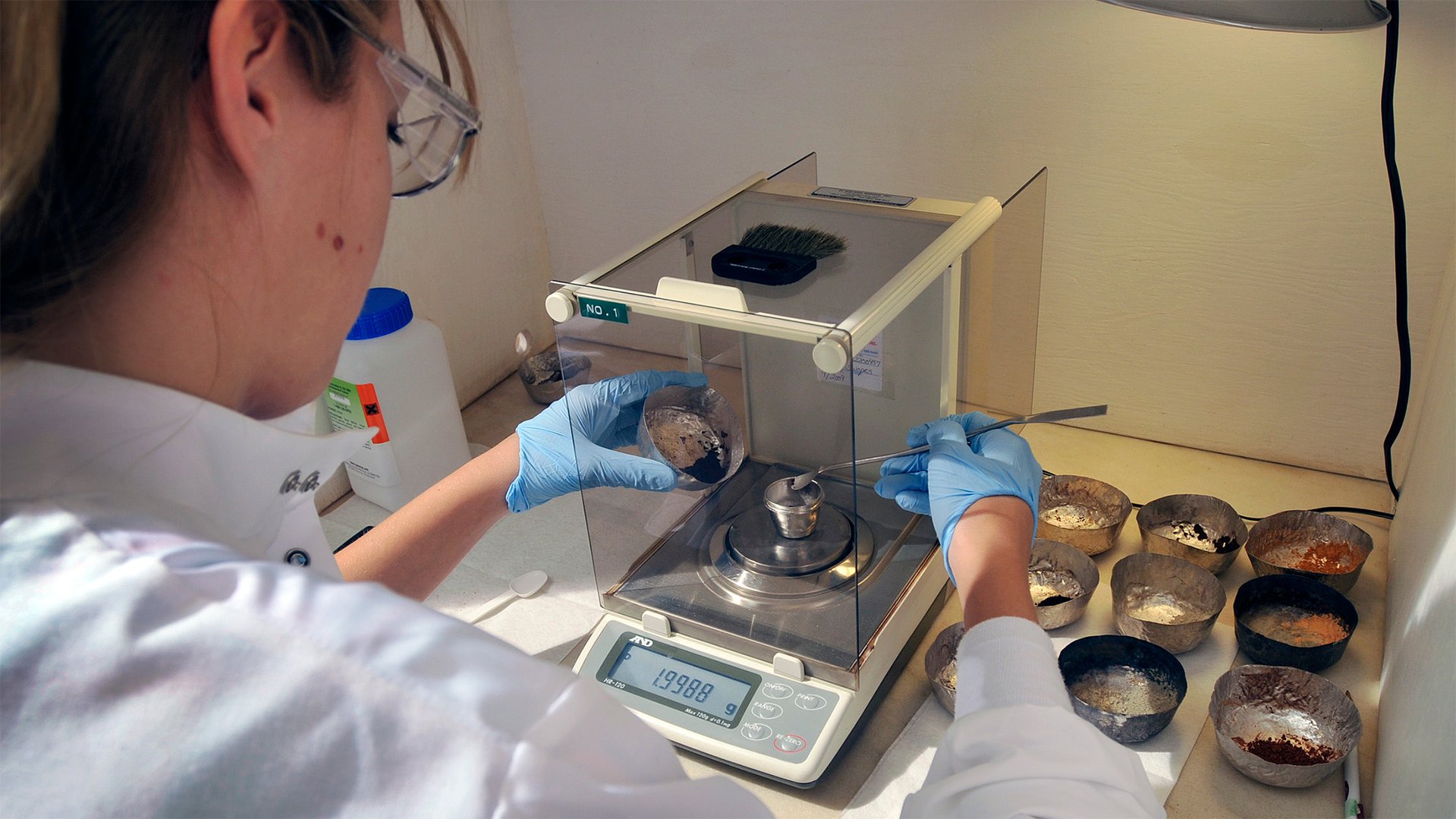 Лаборатория Molycorp в Калифорнии, 2009 год. Компания обанкротилась в 2015 году