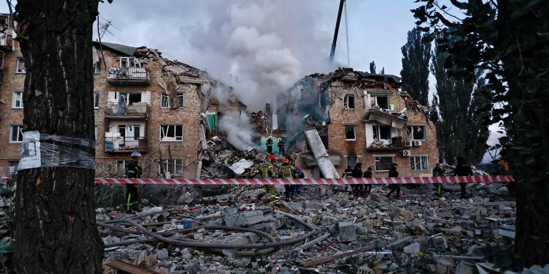 В Киеве почти 40 человек пострадали и как минимум 18 погибли из-за обстрела ВС РФ