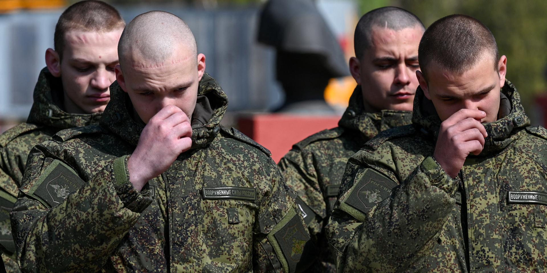 В Москве и трех регионах призывать в армию будут только по электронным повесткам