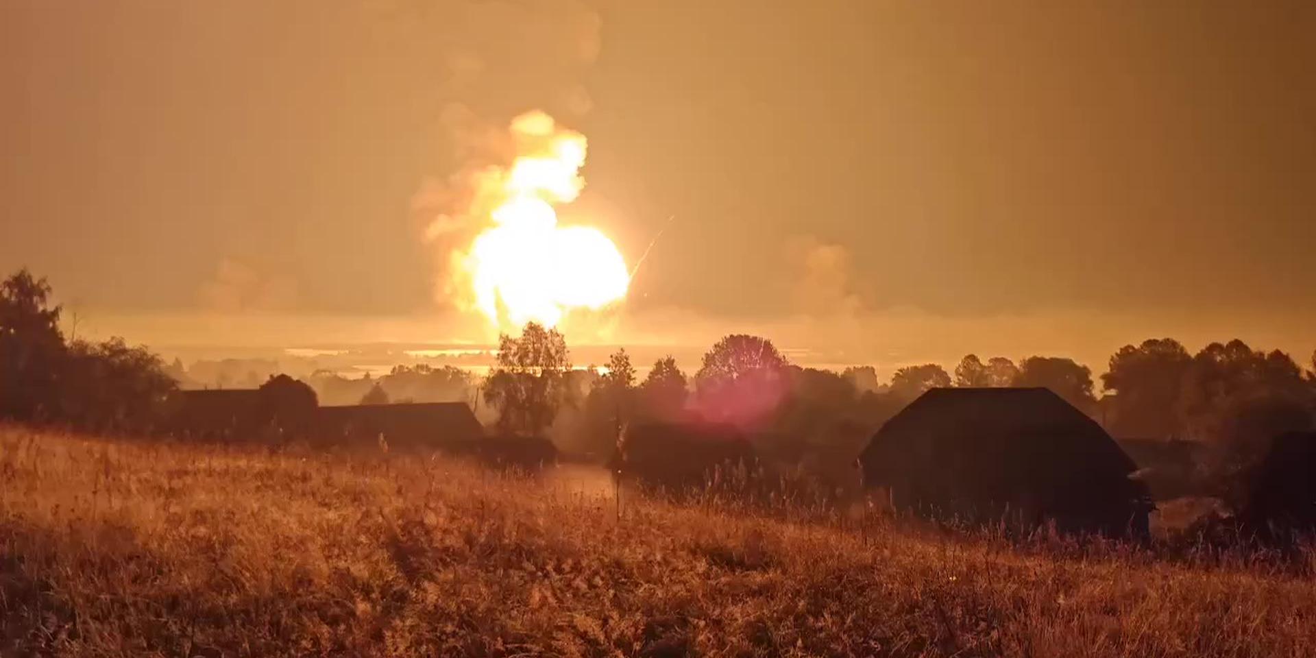 В Тверской области украинские беспилотники поразили склад боеприпасов. На его строительство выделяли 3,6 млрд рублей