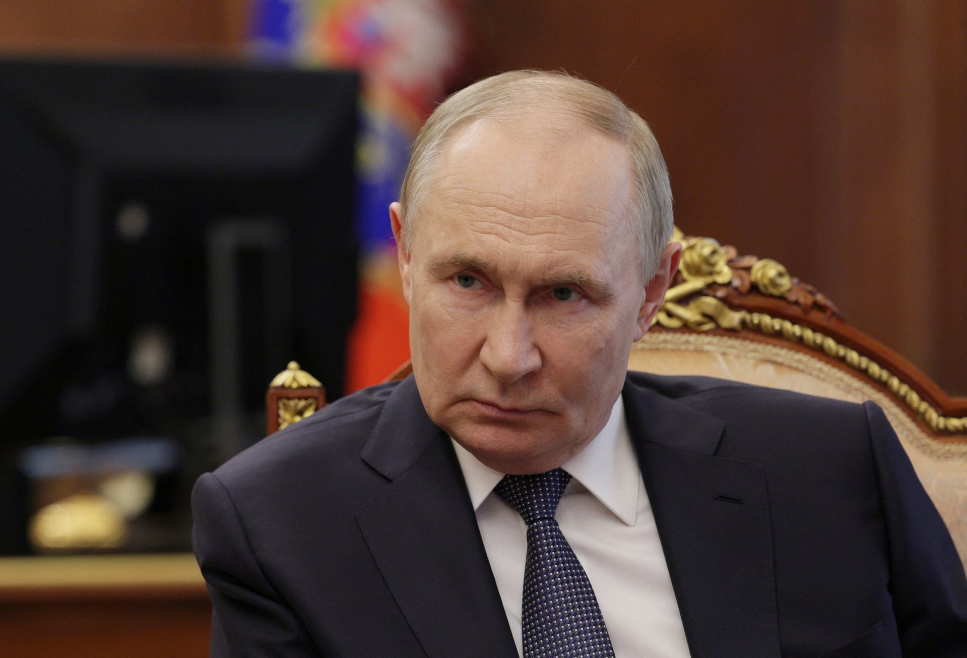 Владимир Путин всегда относился к Гладкову со скепсисом, слышал собеседник «Важных историй»