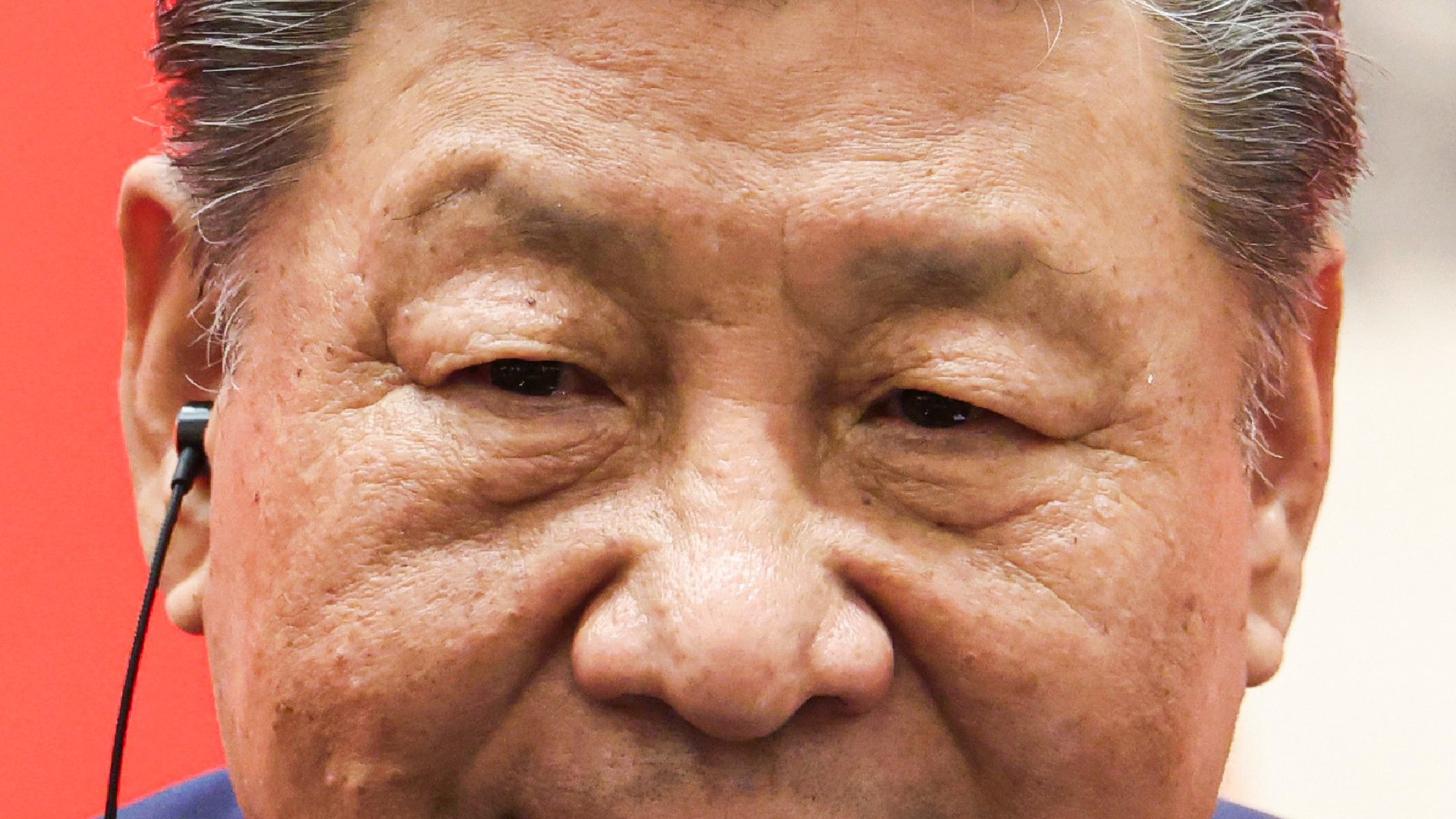 Председатель КНР Си Цз иньпинь, 73 года