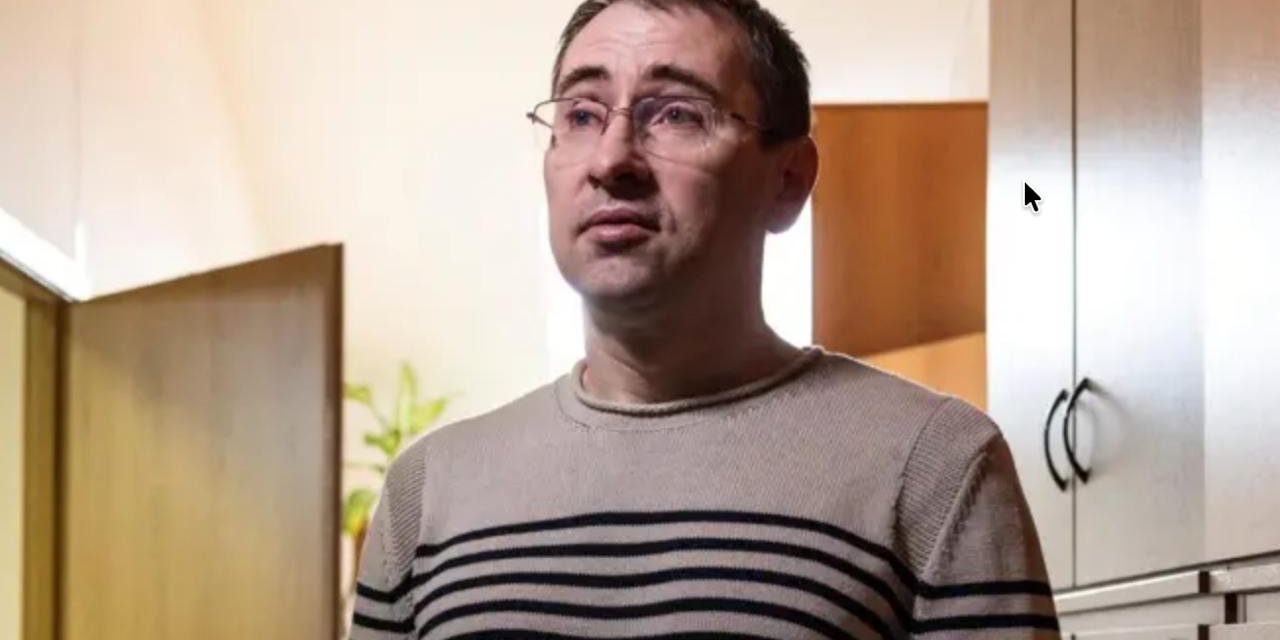 Обозревателя «Новой газеты» Олега Ролдугина перевели под домашний арест