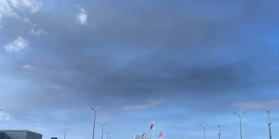 Качество воздуха в Петербурге ухудшилось после атак ВСУ на порты области