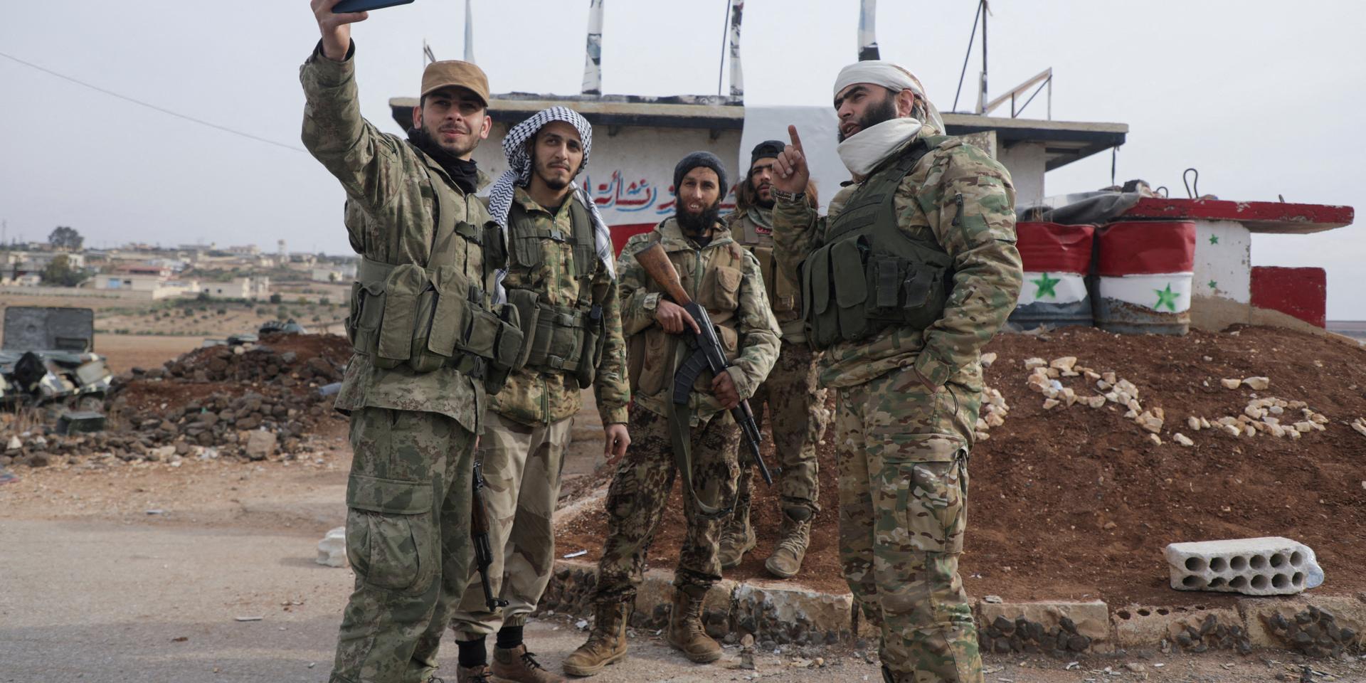 Поддерживаемые США антиасадовские боевики вошли в Пальмиру