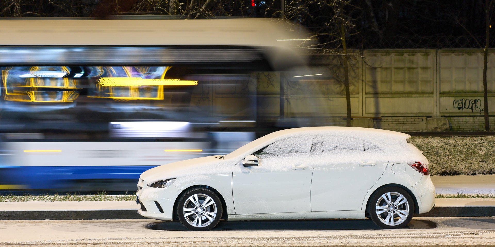 Долго и дорого. Как россияне ремонтируют свои иномарки