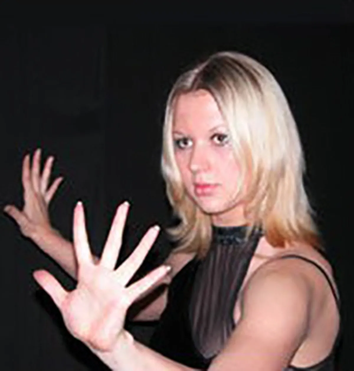 Айя Белова