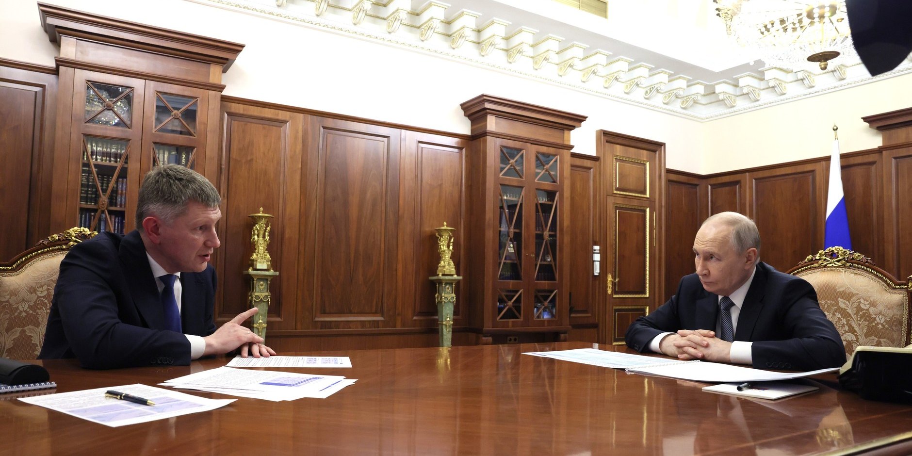 Минэк хочет вернуть пенсионеров на работу