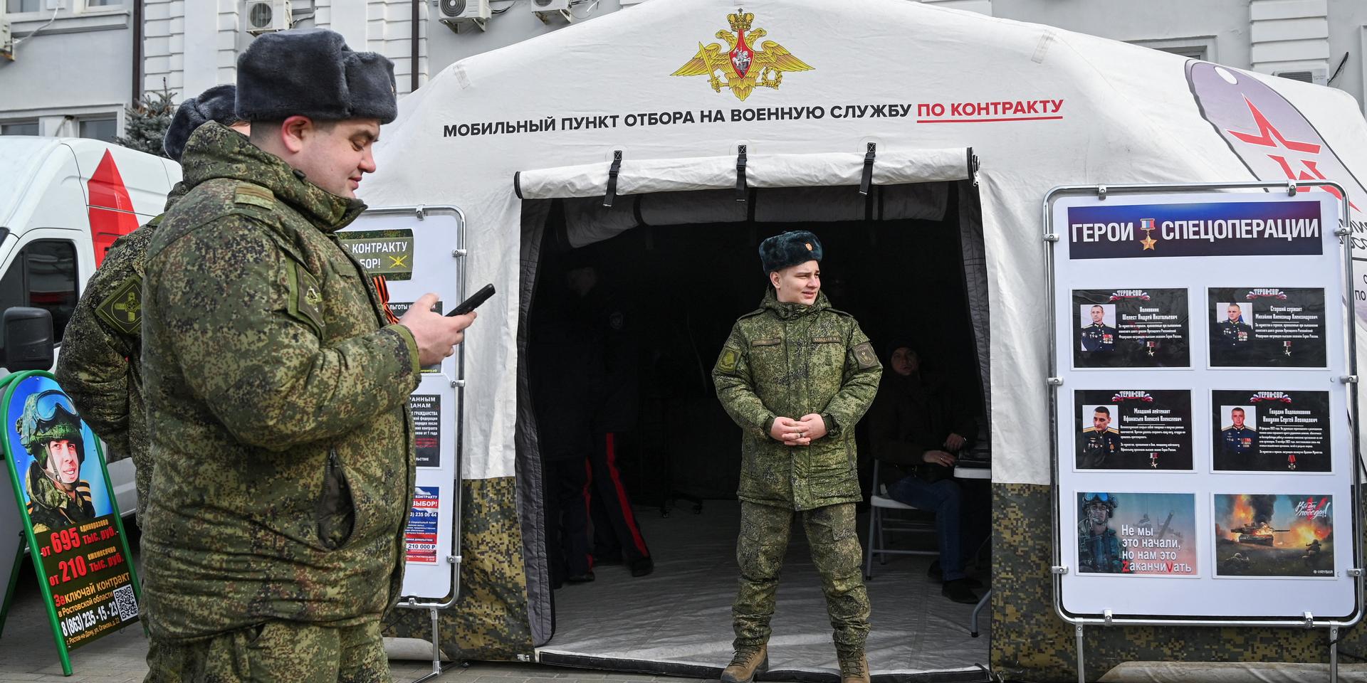 Российские регионы заплатили вербовщикам на войну не менее 2 млрд рублей