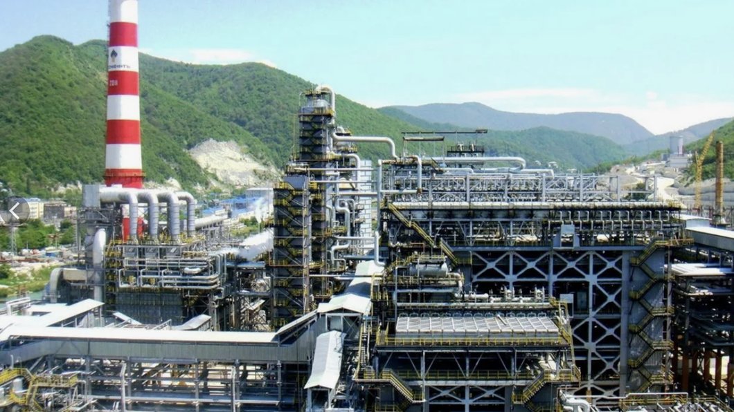Агаевы и нефтеперерабатывающие заводы