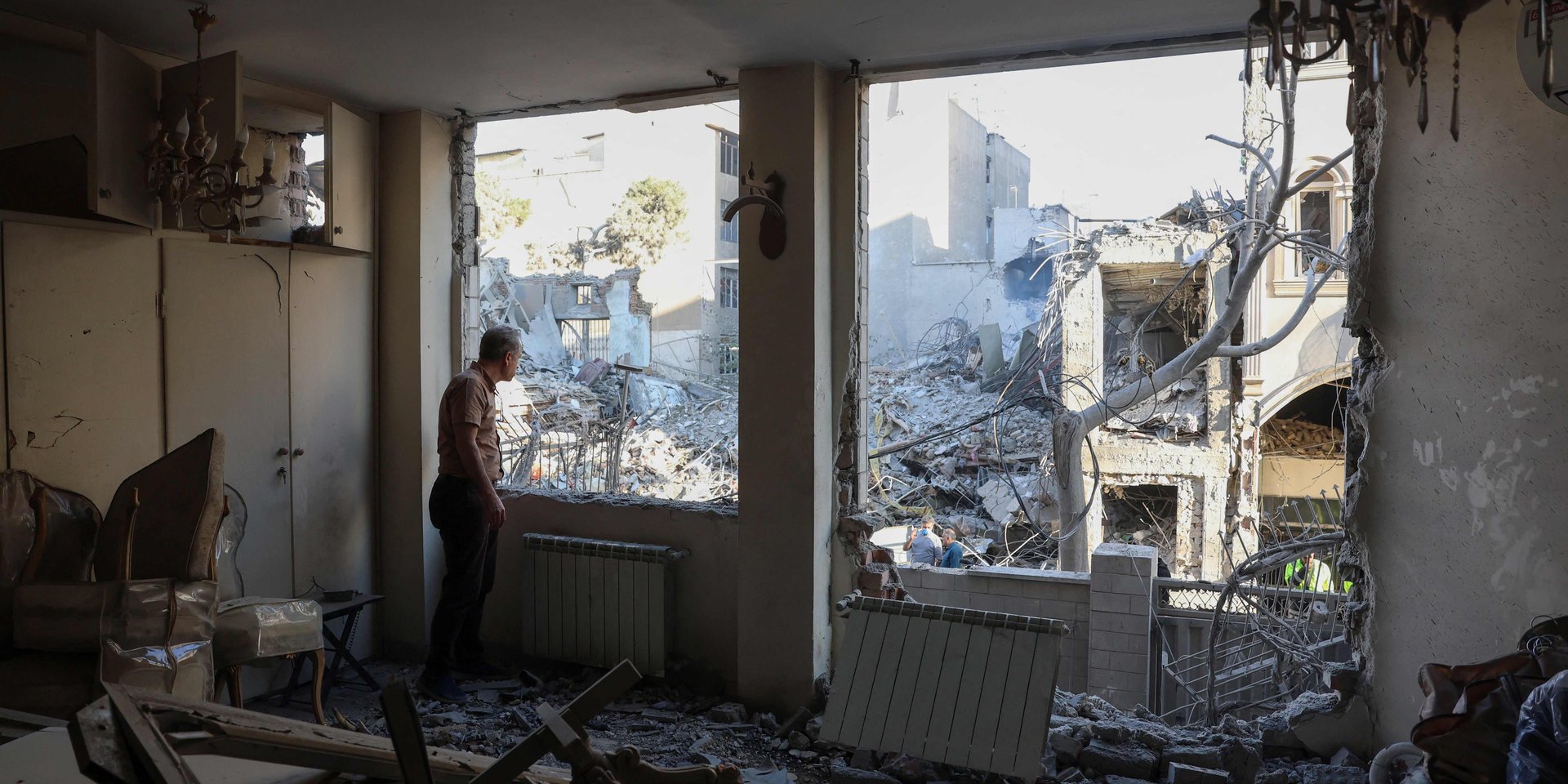 Иран прекратил прямые контакты с США после угроз Трампа. Вашингтон бьет по острову Харк и может начать наземную операцию