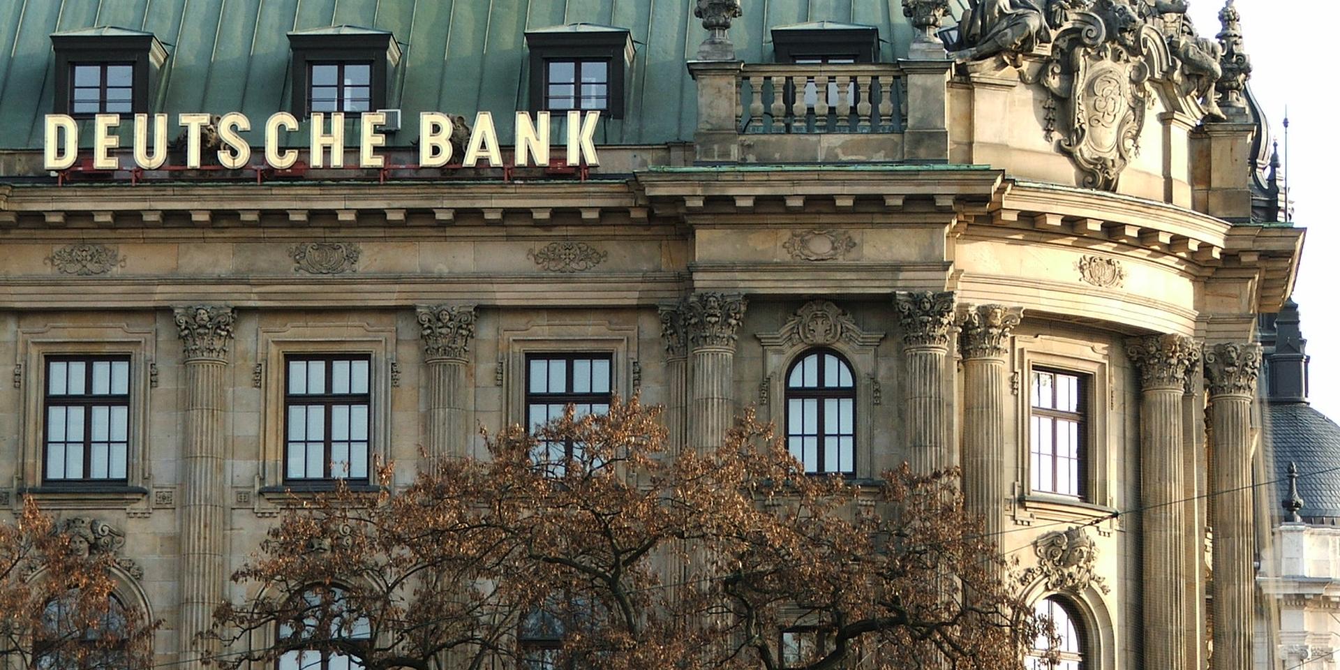 Российский суд арестовал активы Deutsche Bank, Commerzbank и UniCredit на  общую сумму более 800 млн евро