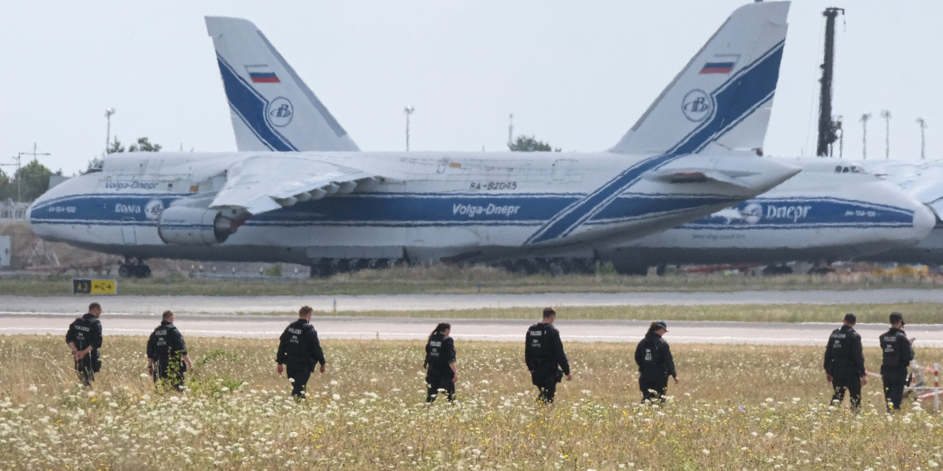 Россия расширяет гибридную войну против Европы. Зачем она это делает?