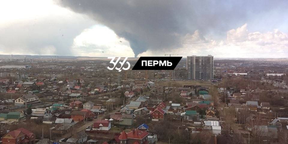 Украинские беспилотники ударили по нефтяным объектам в Пермском крае и Оренбургской области