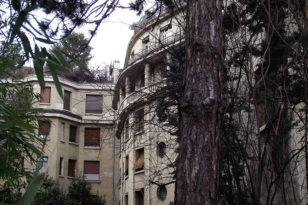 Walter Buildings. In this complex near the Eiffel Tower, Maxim Vorobyev and his wife bought an apartment for EUR 12 million.