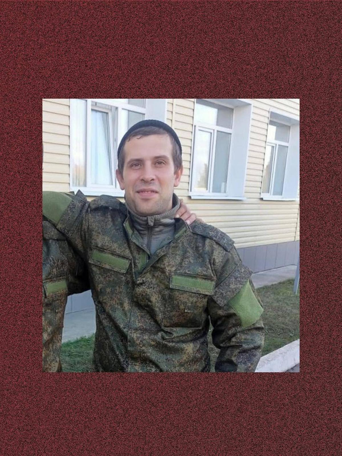 Сергей Кандаков перед отправкой на фронт