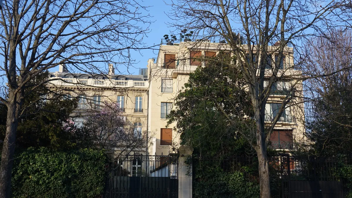 Дом на rue Gabriel, 33