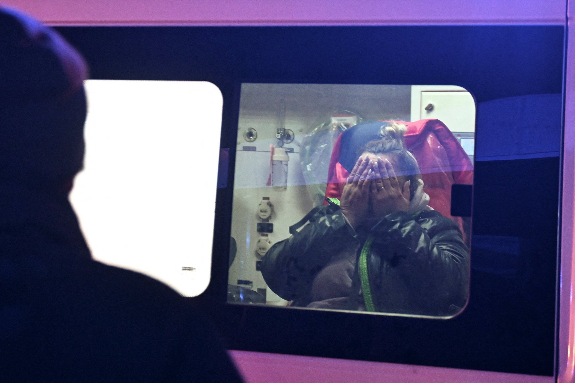 Россия нанесла массированный удар по Запорожью, погибло два человека, как минимум 11 ранены