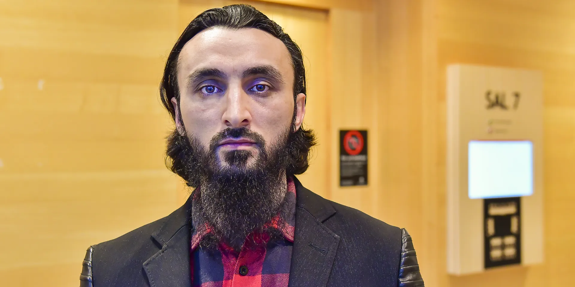 «Один из самых ярых критиков кадыровской власти». В Швеции, возможно, убит оппозиционный чеченский блогер Тумсо Абдурахманов