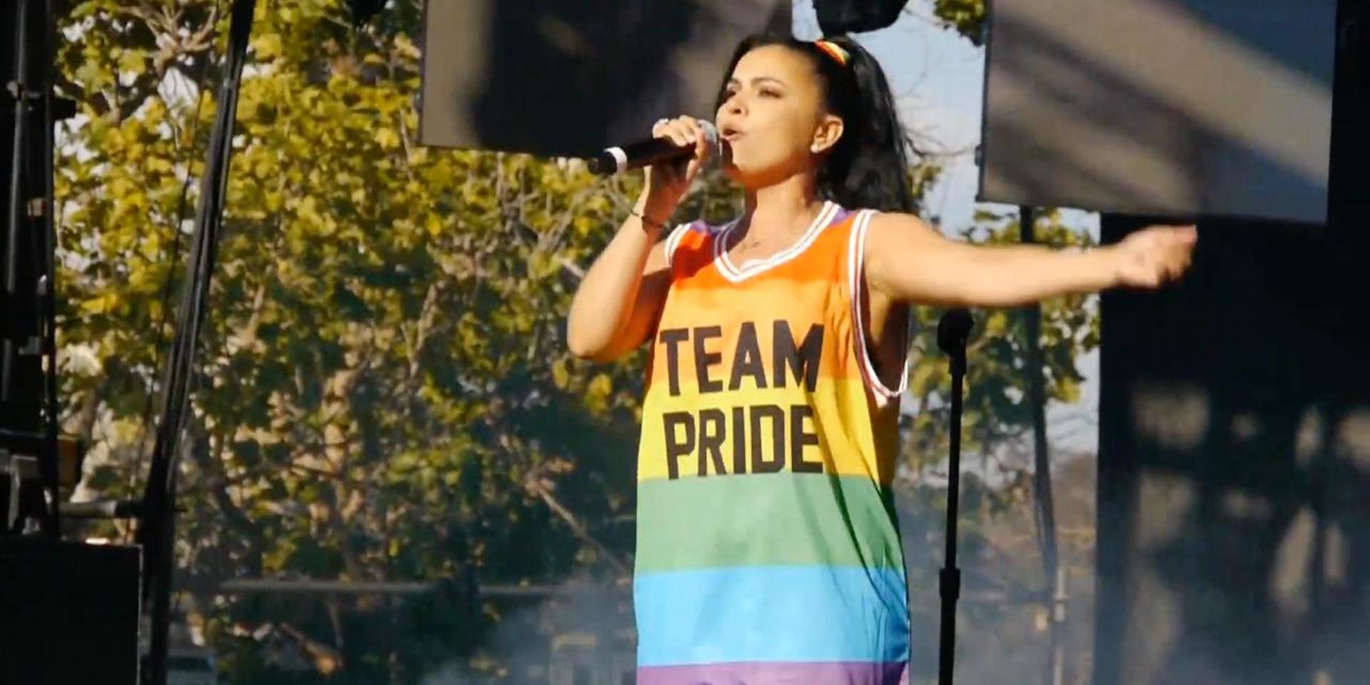 На «Интервидении» выступит амбассадорка и защитница прав ЛГБТ — певица Vassy