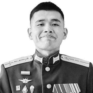 Александр Суразов