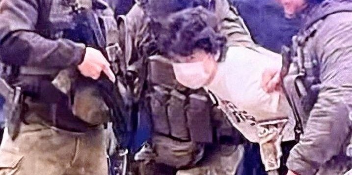 На школу в Подмосковье напал подросток-нацист