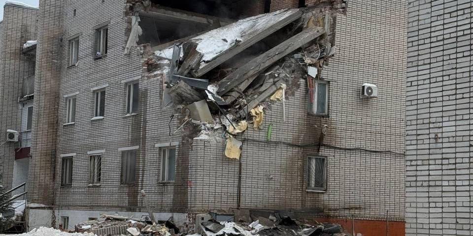 Два человека погибли в результате взрыва в здании военной комендатуры в Ленобласти